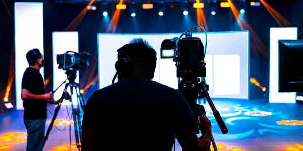 Professional live streaming for conferences and concerts